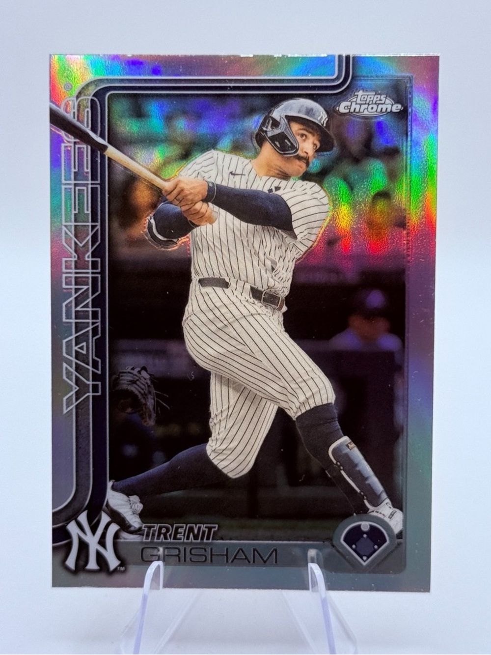Topps Chrome Trent Grisham Yankees REFRACTOR Baseball Card 2025 Update